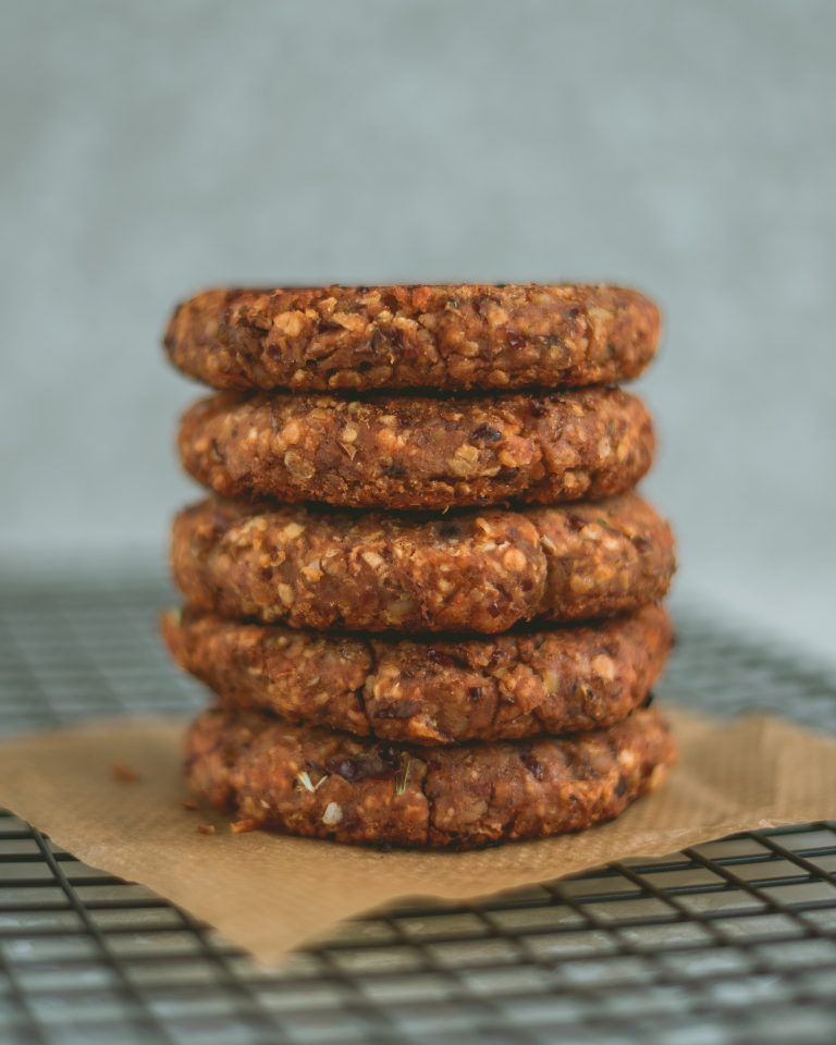 Burger Patties mit Bohnen und Linsen